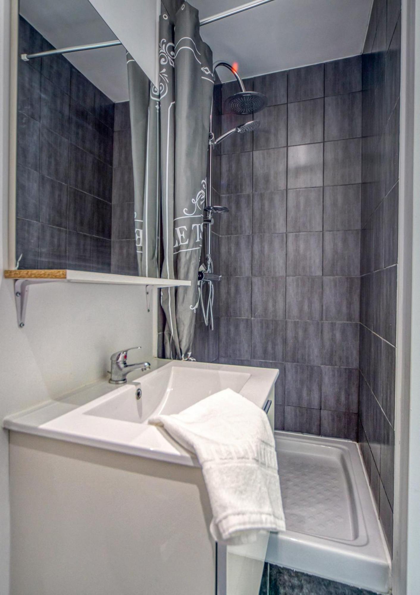 Le Taillefer 4 - L'Oasis Apartment Rhut Exterior photo