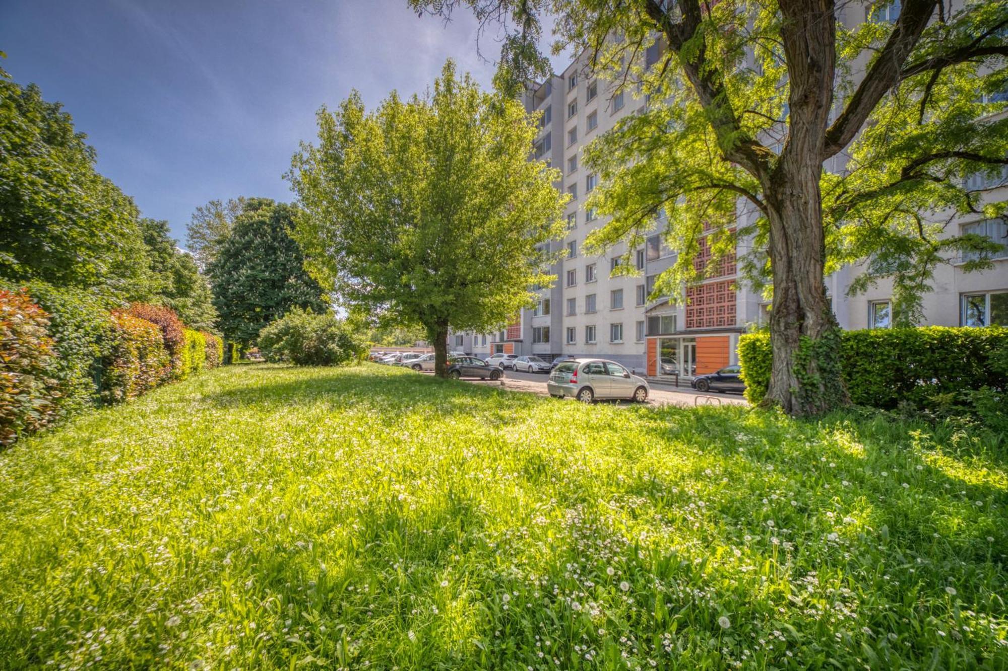 Le Taillefer 4 - L'Oasis Apartment Rhut Exterior photo