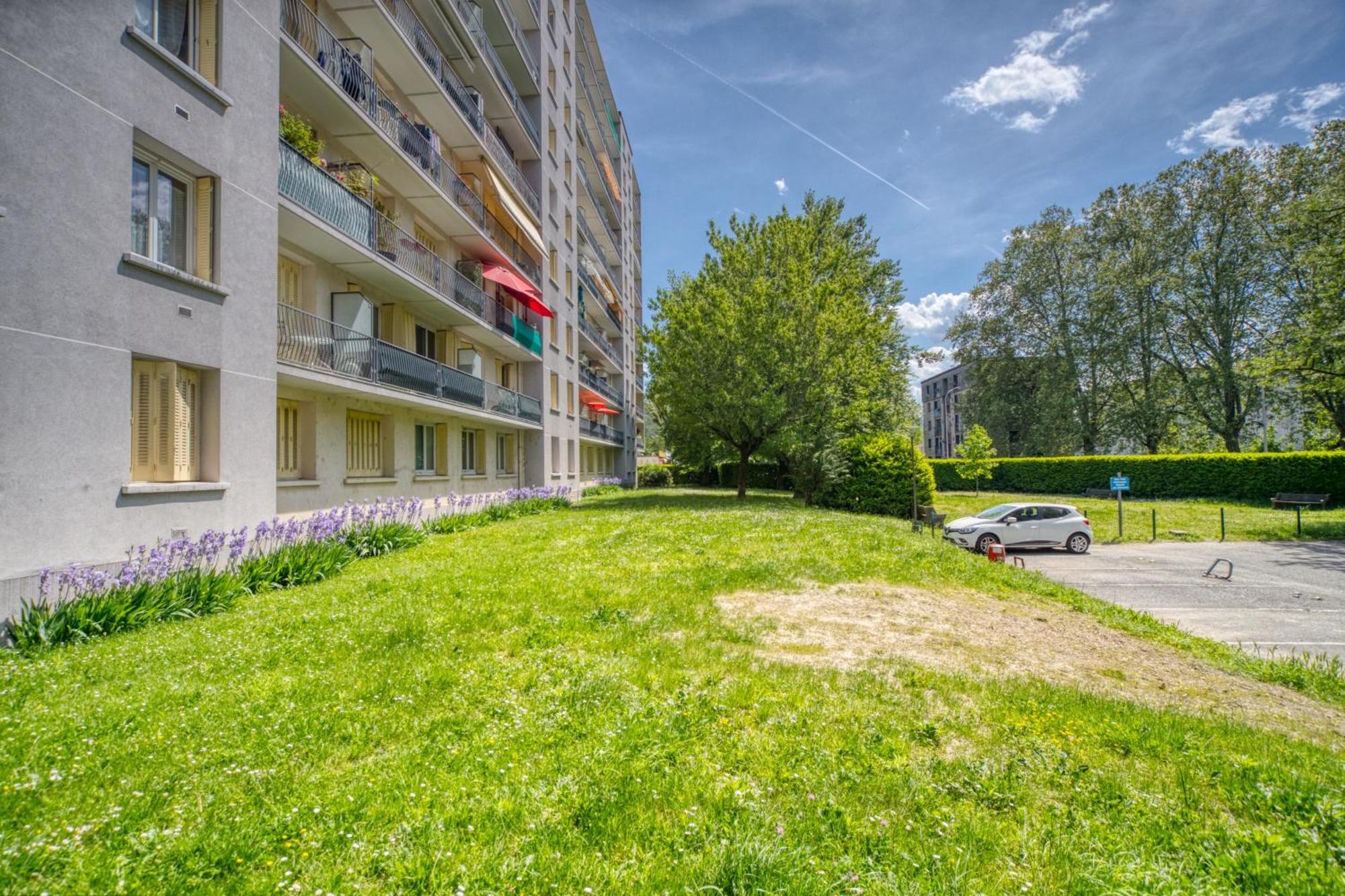 Le Taillefer 4 - L'Oasis Apartment Rhut Exterior photo